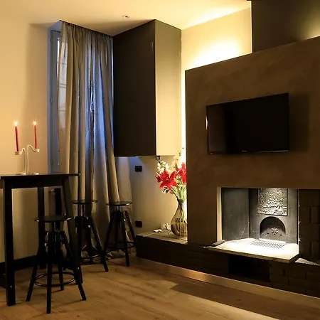 Sforza Apartment Near Duomo-3